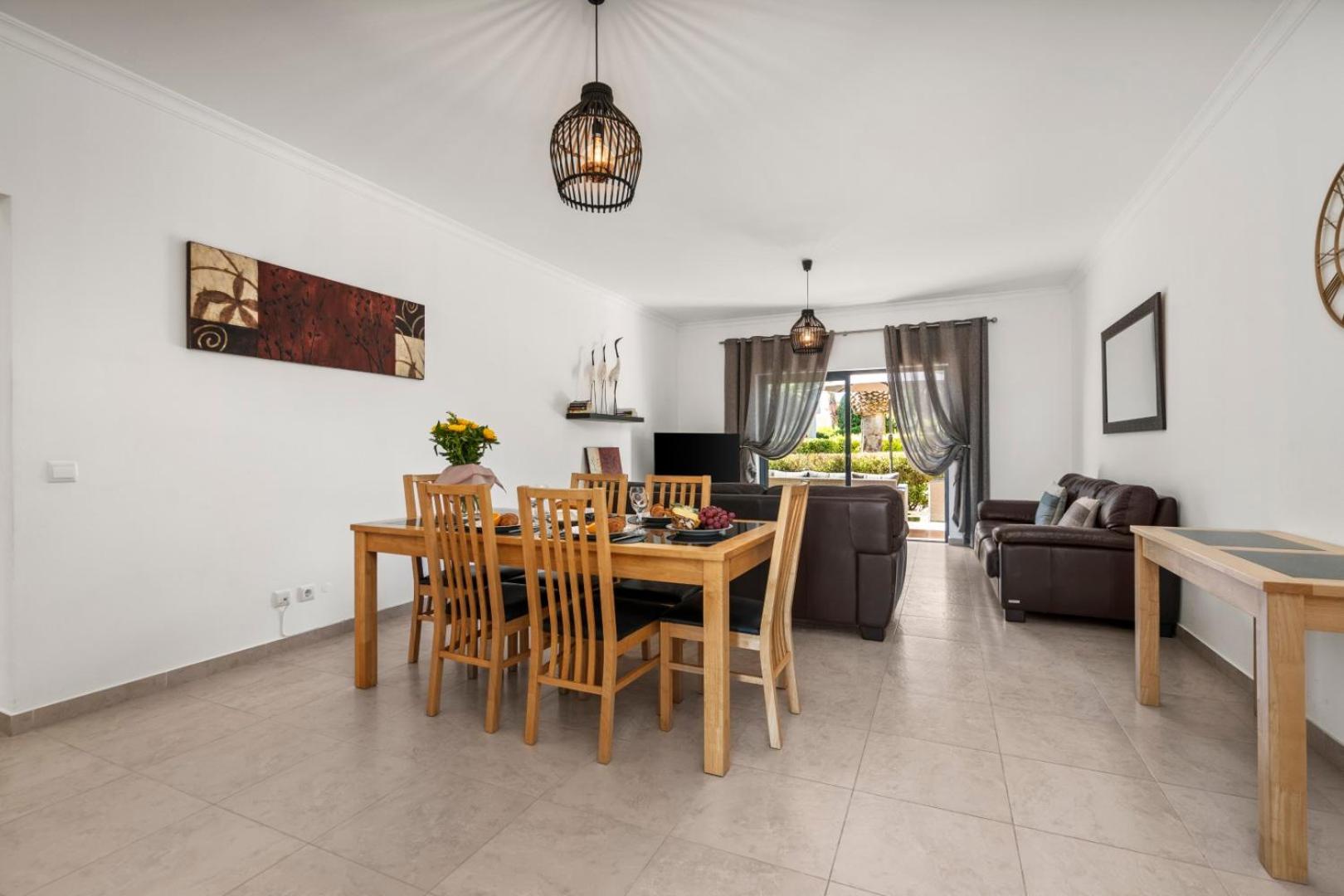 Apartment Coastal Charm Lagos